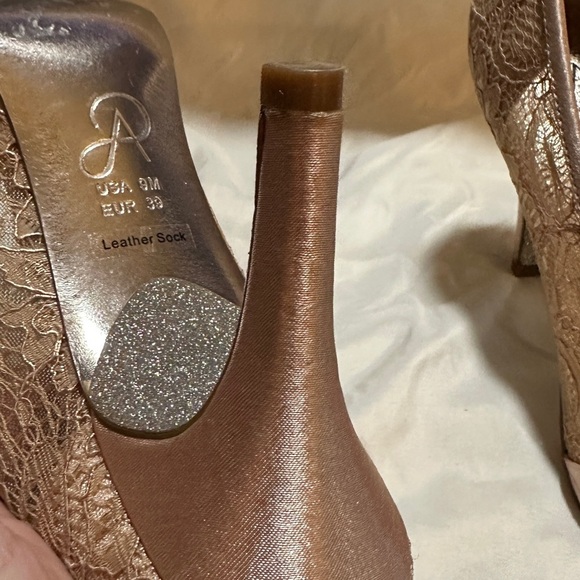 Adrianna Papell Francesca Pump Heels 8.5 Pink - Picture 14 of 15